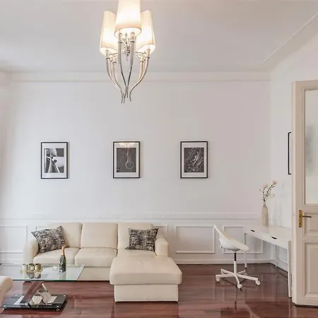 Music Academy Bedroom Cafe Vian Kft Apartman Budapest